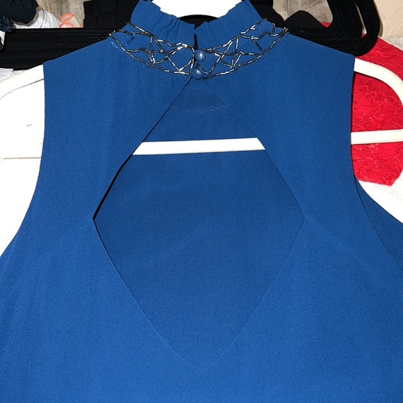 NFC 721 Open Back Fringe Top - Picture 11 of 14